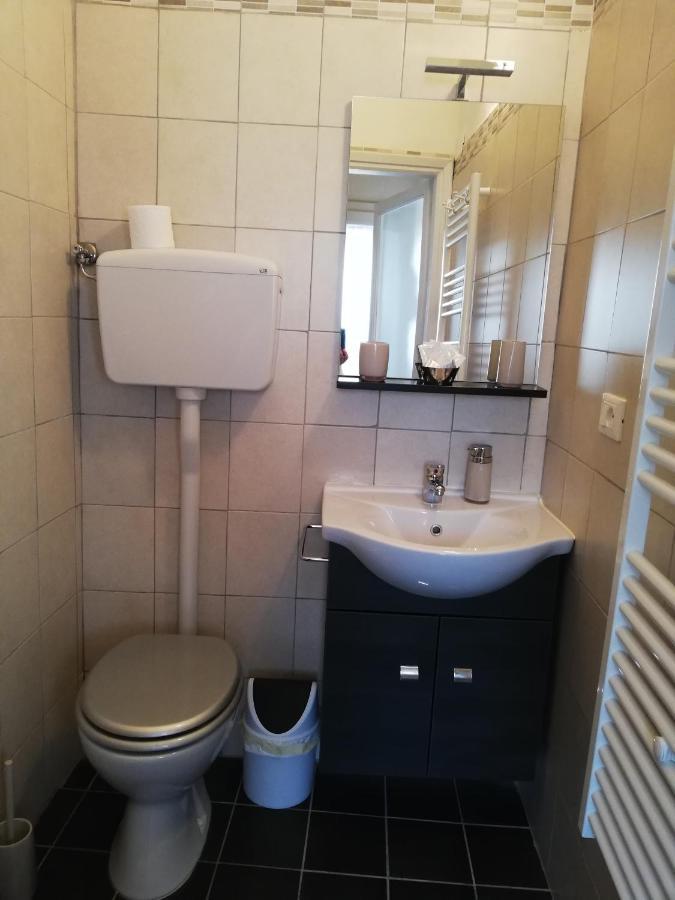 Bed And Breakfast Porta Romana Оменья Экстерьер фото